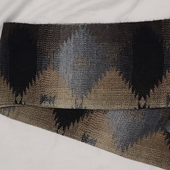 Made in Italy Cejon scarf - Picture 5 of 5